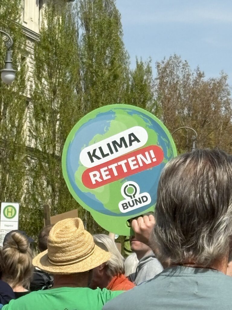 Starker Protest für die Energiewende: OV Albstadt bei Demo in München